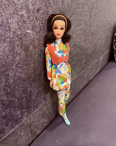 Vintage barbie bangs - vintage, no