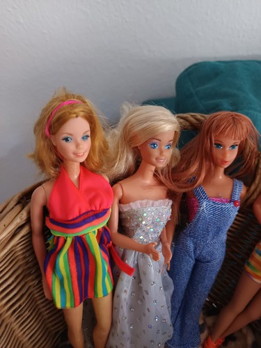 Fünf barbie puppen vintage - fünf,