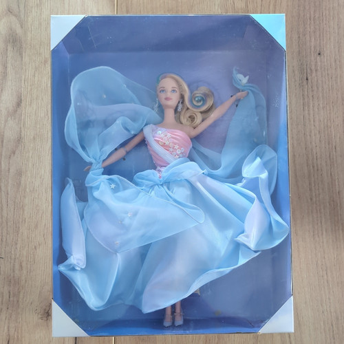 Barbie whispering wind - /,