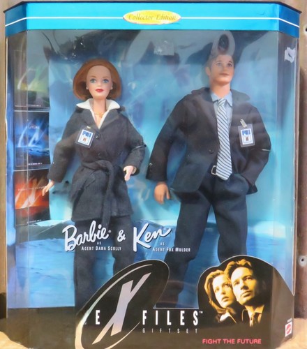 The files barbie - &, ken
