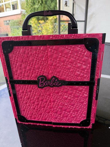 Barbie kleiderschrank - barbie,