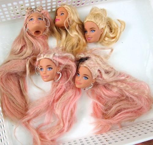 Barbie köpfe bespielt haare - barbie,