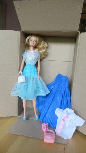 Barbie puppe mit fashion - barbie,