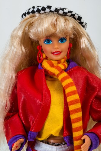 Barbie puppe benetton - puppe, shopping
